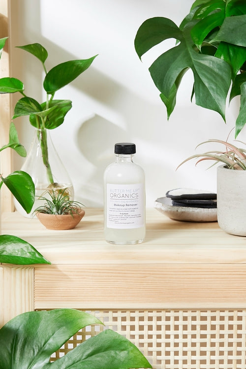 Organic Makeup Remover — Toxin-Free, Gentle & Sensitive Skin Safe