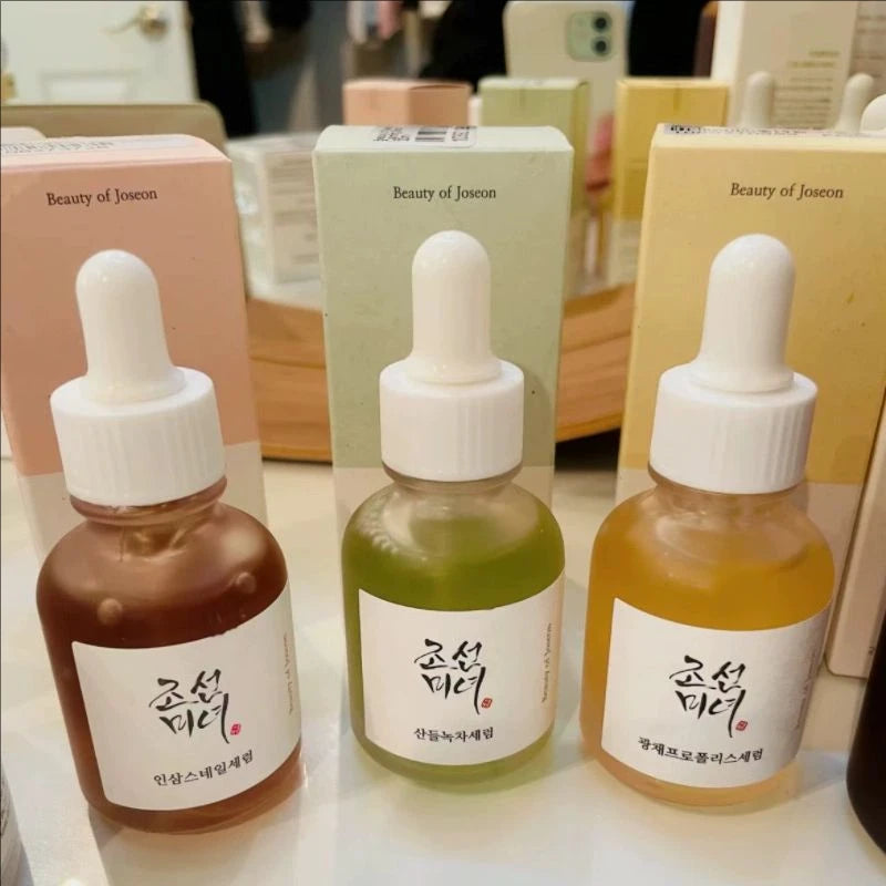 Korean Glow Deep Serum — Green Tea, Niacinamide, Snail Mucin & Ginseng Brightening Formula