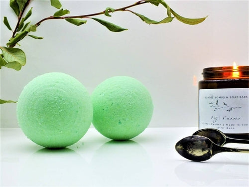 Scottish Tweed & Epsom Salt Bath Bomb — Luxury Natural Soak